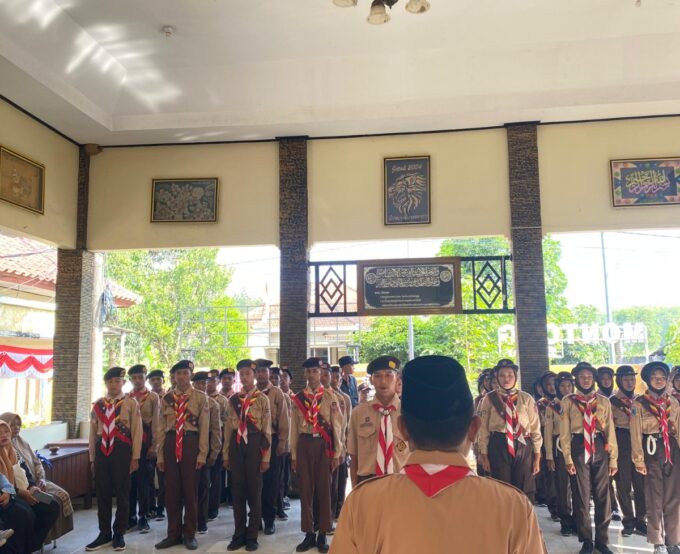 Empat Peserta Didik Pramuka Terbaik UPT SMPN 1 Montong Siap Taklukkan Jambore Kabupaten Tuban 2025 di Pantai Kelapa
