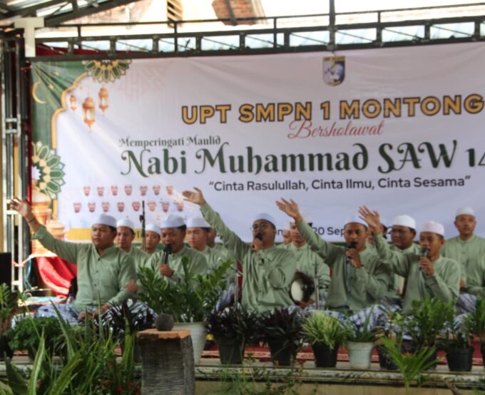 Syiar Sholawat di UPT SMPN 1 Montong: Peringatan Maulid Nabi Bersama Majlis Al-Isbah Tuban